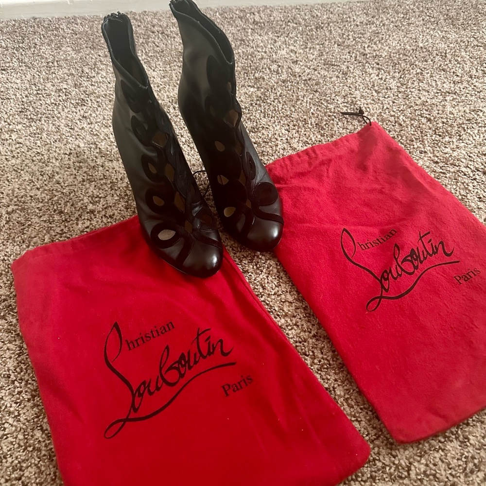 Authentic Christian Louboutin Zip Up Booties